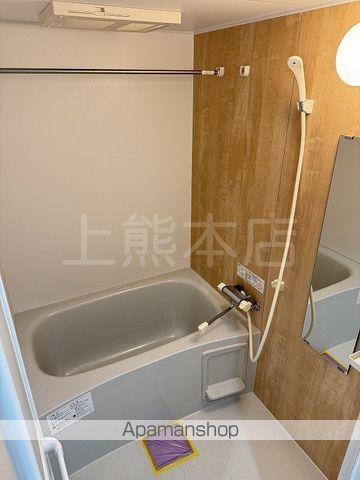 レオ リヤンドの内装写真