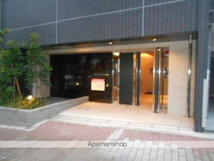 ＡＸＡＳ中野大和町[1K/25.57m2]のエントランス2