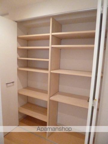 レジディア北三条の内装写真