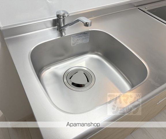 F ASECIA PHAONの内装写真