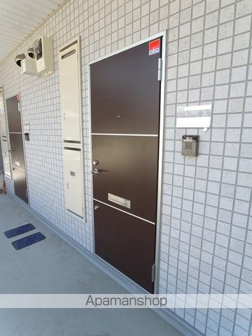 リブリ・MIYABIの玄関写真