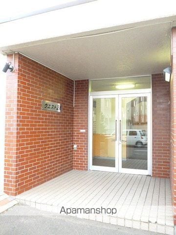 ウエスト24の玄関写真