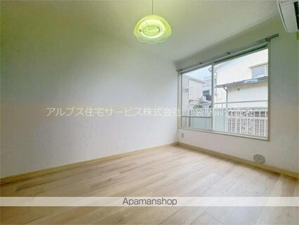 フォンテ東長崎[1R/16m2]のリビング・居間