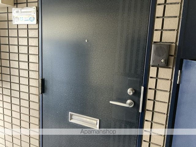 フロムファーストの内装写真