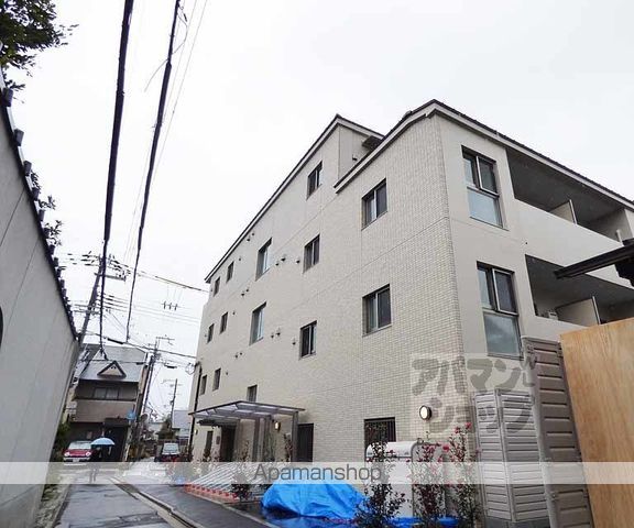 ヴィラ神宮北の外観写真