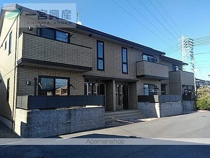 ファミール[2LDK/69.18m2]の外観1