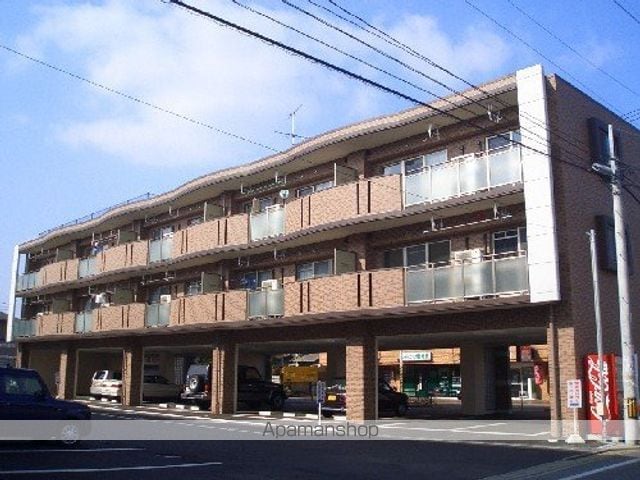 飯倉ガーデンハイツIIの外観写真