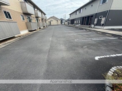 センチュリーＴＳＣ[2LDK/59.19m2]の駐車場