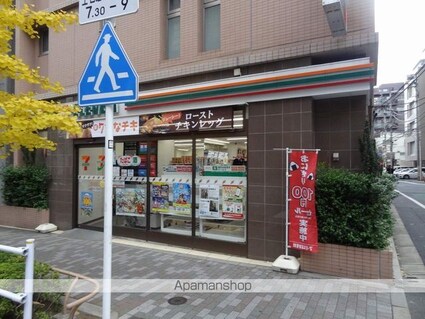 東京都新宿区山吹町[1K/20.72m2]の周辺3