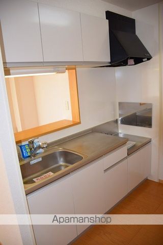 ガーデンヒルズ上ノ山1の内装写真