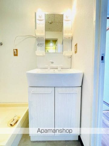 ルミエール中宮の内装写真