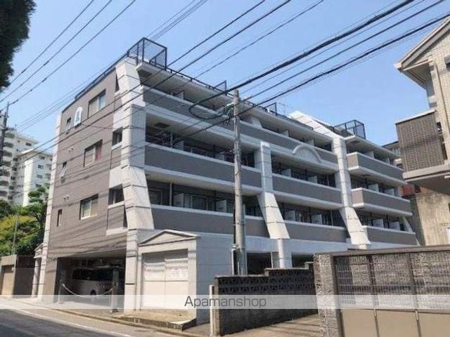 エステートモア平尾ヒルズの玄関写真