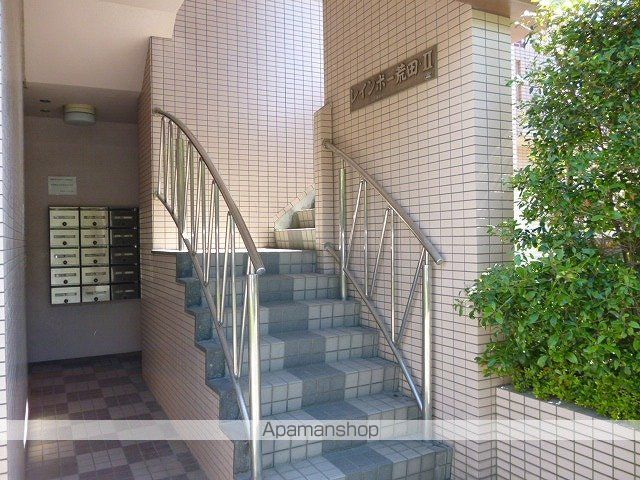 レインボー荒田IIの玄関写真