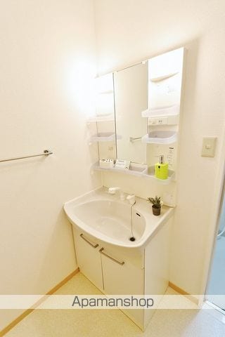 ロイヤルコートAの内装写真