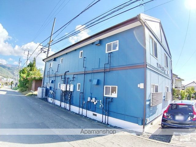 フレグランスアクローンの外観写真