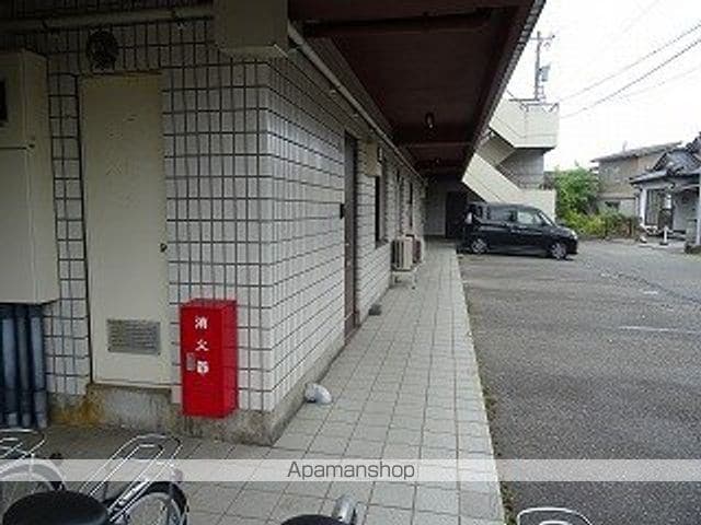 ライト クローバーのその他写真