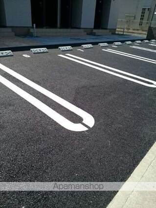 ＪａｄｅＨｏｕｓｅ庄町　Ａ[1R/32.23m2]の駐車場1