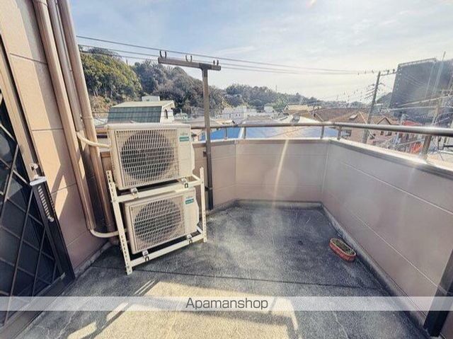 京浜急行電鉄本線 逸見駅 徒歩5分 3階建 築25年の内装写真