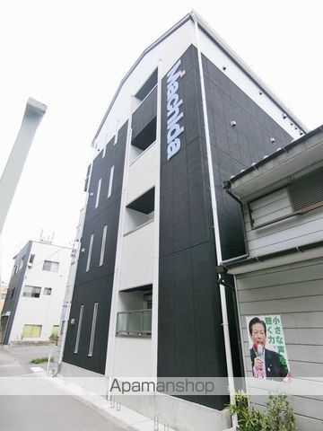 エヌエムスワサントドゥイーストの外観写真