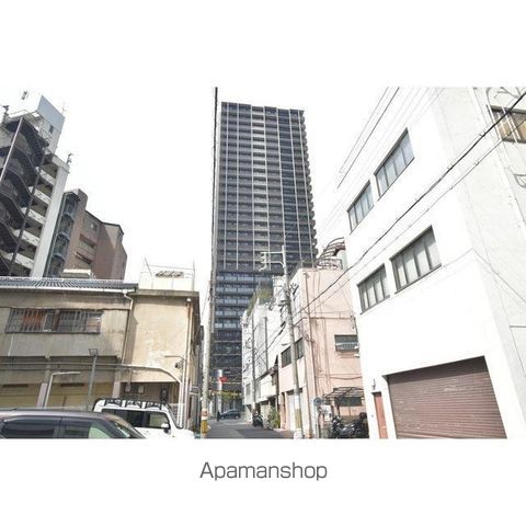シエリアタワー大阪福島の玄関写真