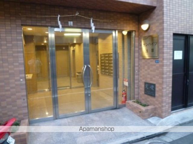 サンハイツ浅草の玄関写真