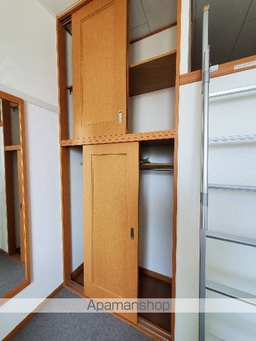 レオパレスグルーテンCの内装写真