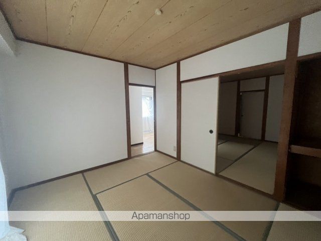 松屋ビルの内装写真