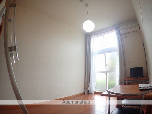レオパレスフロンティアの内装写真