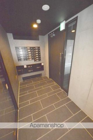 ムーンテラスの玄関写真