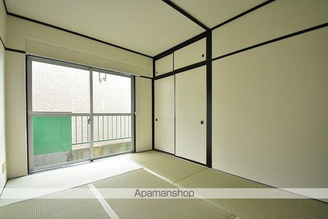 五橋ビルの内装写真