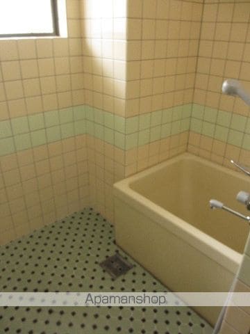 オーロラハイツ荒田の内装写真