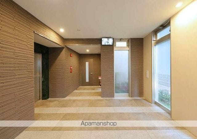 ルミエール箱崎駅前の外観写真