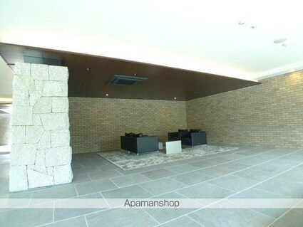 ウェリス南持田　緑彩苑[4LDK/95.4m2]の共用部2