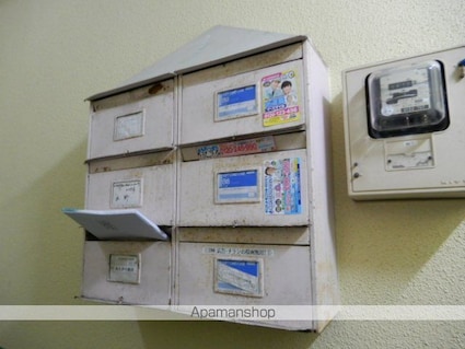 コーポラス麗山[2K/40m2]の共用部2