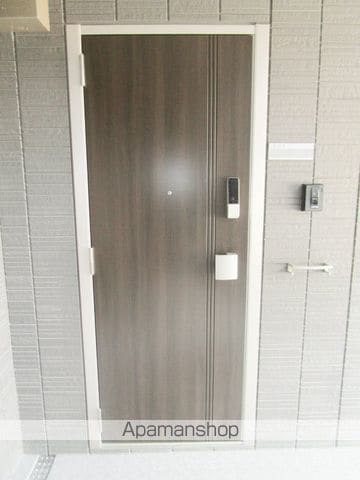 ノイハイマートの玄関写真