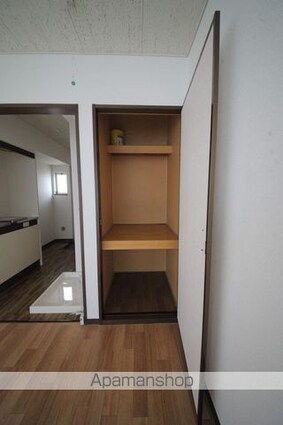 メゾンドプレーヌ[1R/17.39m2]の収納