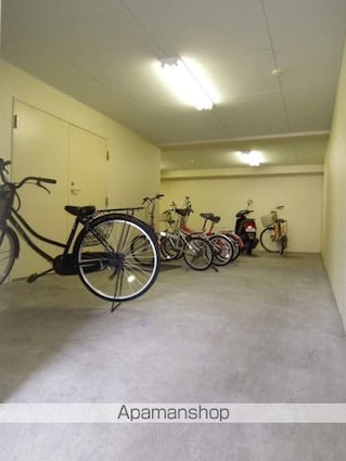 岡山県岡山市南区新保[1DK/40m2]の外観5