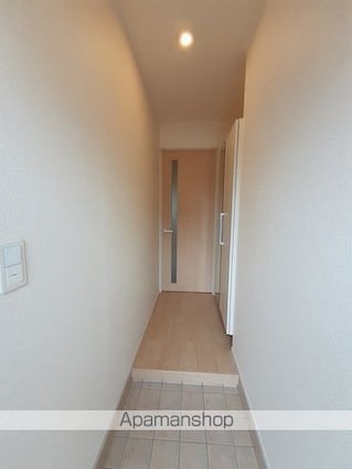 ラフレシールＥ[2DK/46.18m2]の玄関