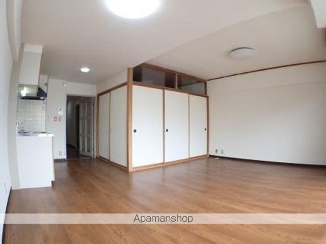 しなのホームズの内装写真