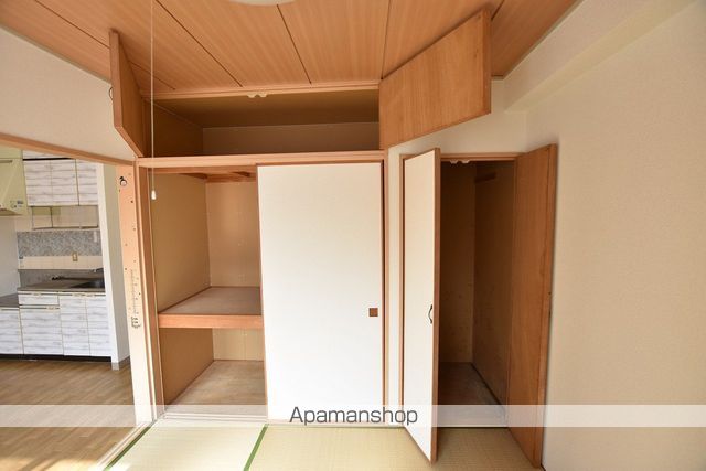 富岡レジデンスの内装写真