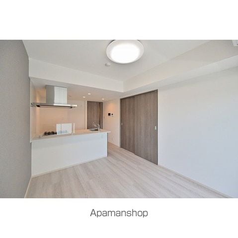 コンフォリア・リヴ板橋本町の内装写真