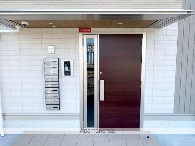 MAISON CLAIRの玄関写真