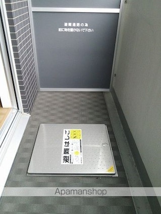 ステージグランデ東池袋駅前[1K/21.94m2]のバルコニー