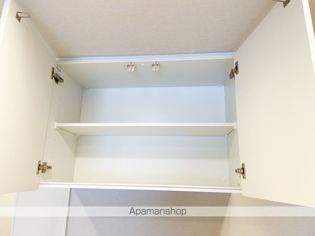 スプランディッド江坂IIIの内装写真