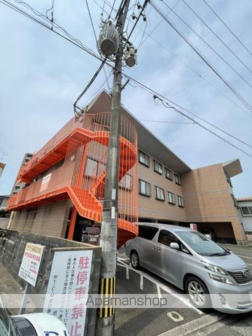 ウェルネスマンション神宮の外観写真