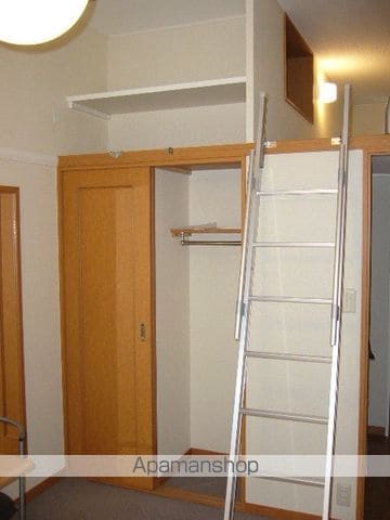 レオパレスLa foret西町の内装写真