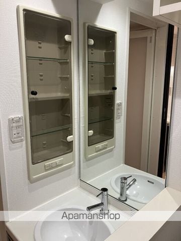 カスタリア堺筋本町の内装写真
