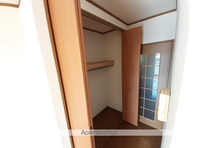 プレンティIIの内装写真