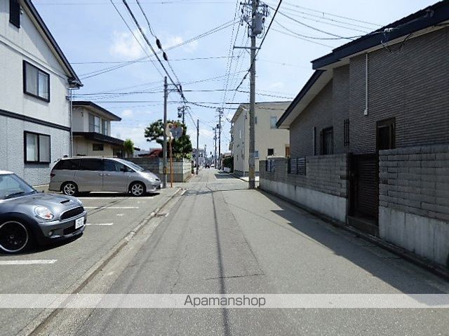 ユーティーライズB棟の周辺写真