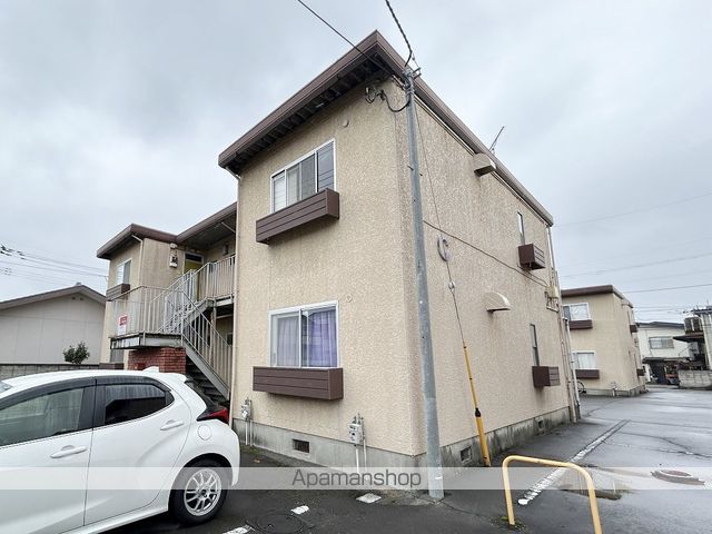 ユーカリハイツC棟の外観写真